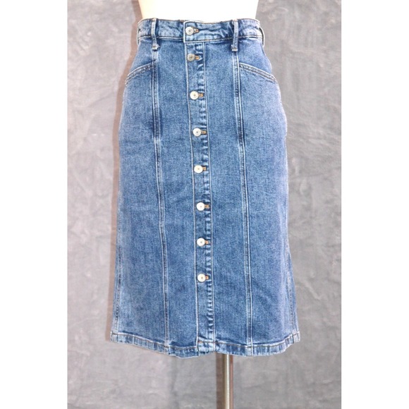 Old Navy Dresses & Skirts - Old Navy Skirt Women's Size 0 Blue Denim A-Line Midi Button Front Waist 28"